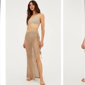 BEACH RIOT size medium Deborah skirt in tan